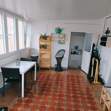 Spacious House In Santiago - Between Wines And Flamenco