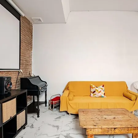 Spacious House In Santiago - Between Wines And Flamenco *